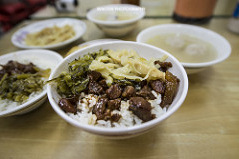 台東美食推薦-阿水伯魯肉飯